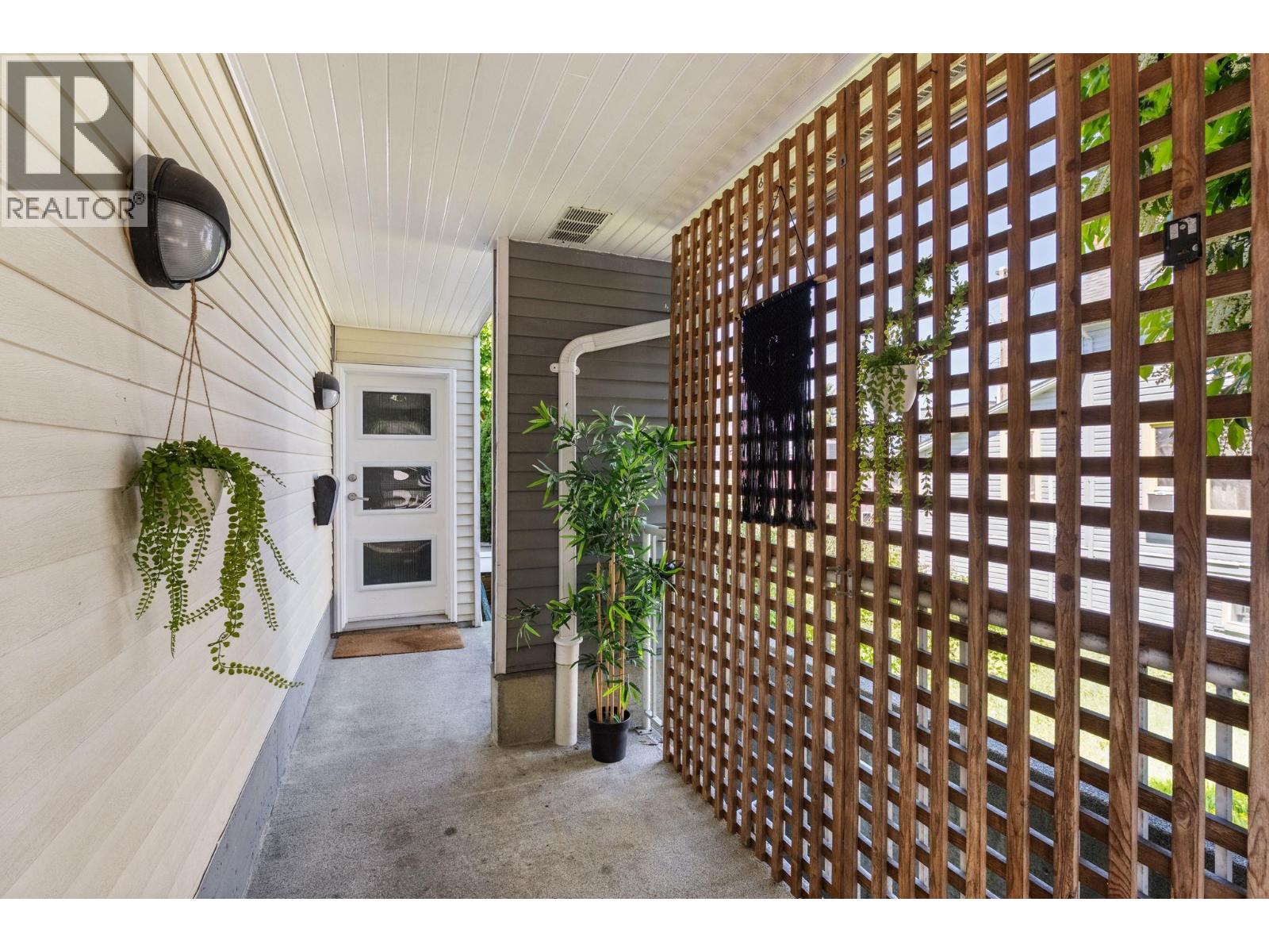 1345 WOODLAND DRIVE