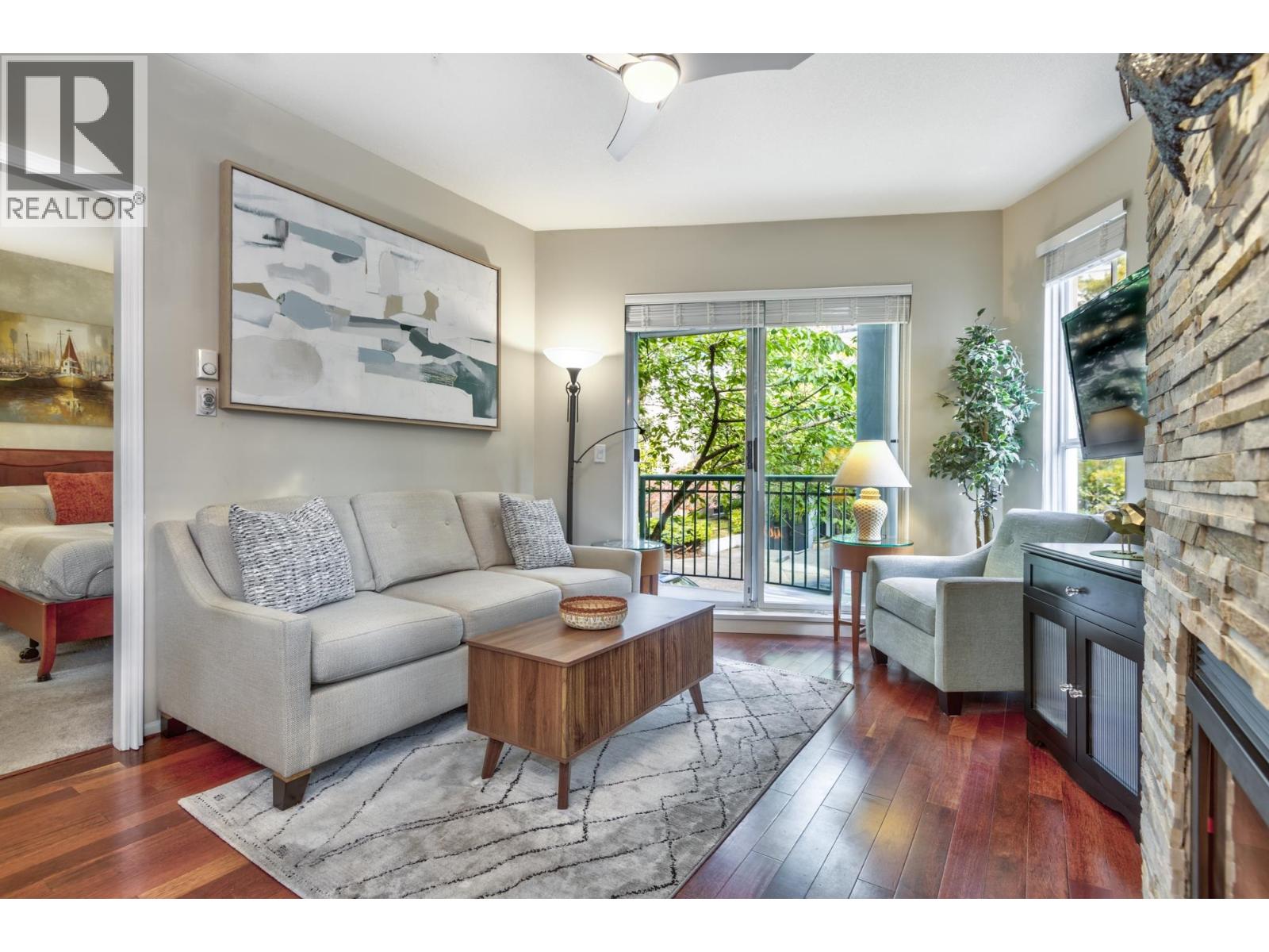 202 1928 Nelson Street, Vancouver, British Columbia  V6G 1N2 - Photo 3 - R3172363