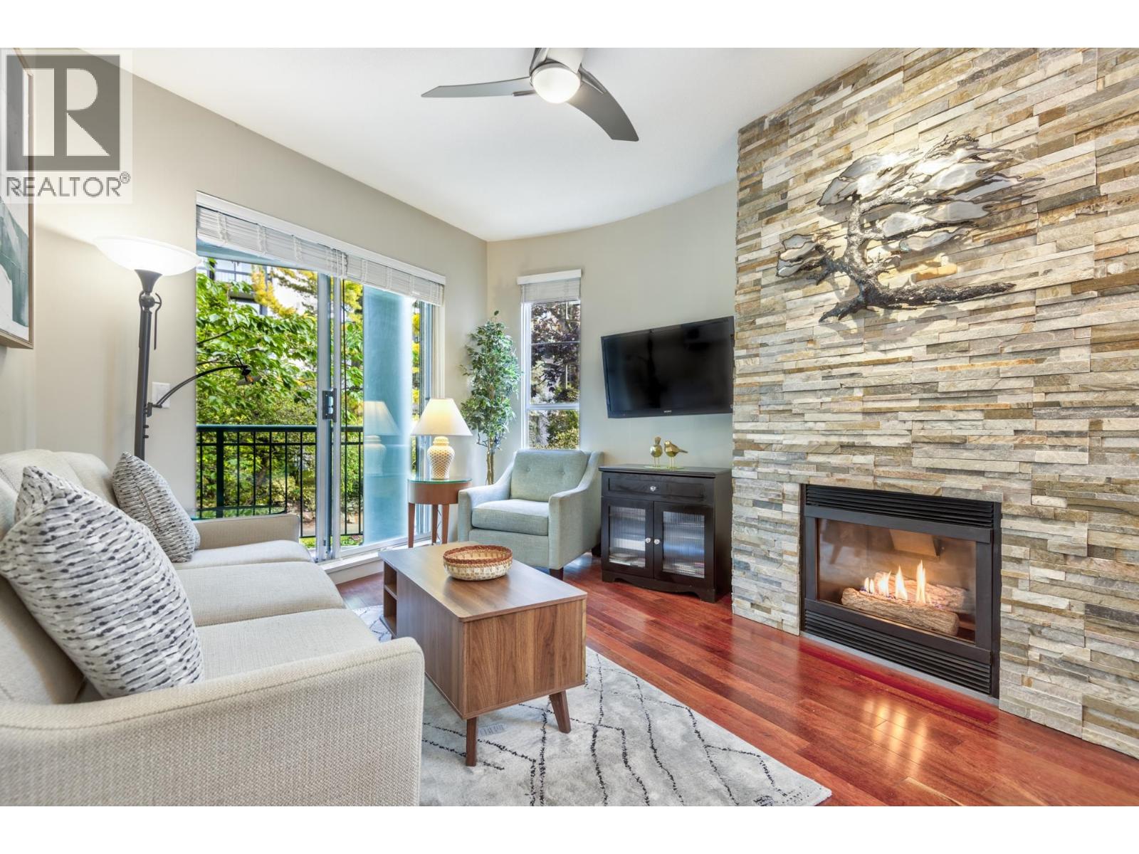 202 1928 Nelson Street, Vancouver, British Columbia  V6G 1N2 - Photo 4 - R3172363