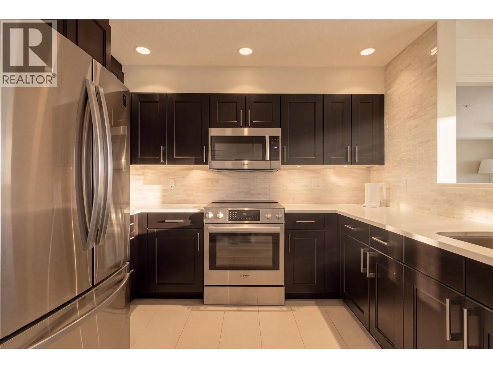 312 3480 Main Street, Vancouver, British Columbia  V5V 3N2 - Photo 3 - R3172368