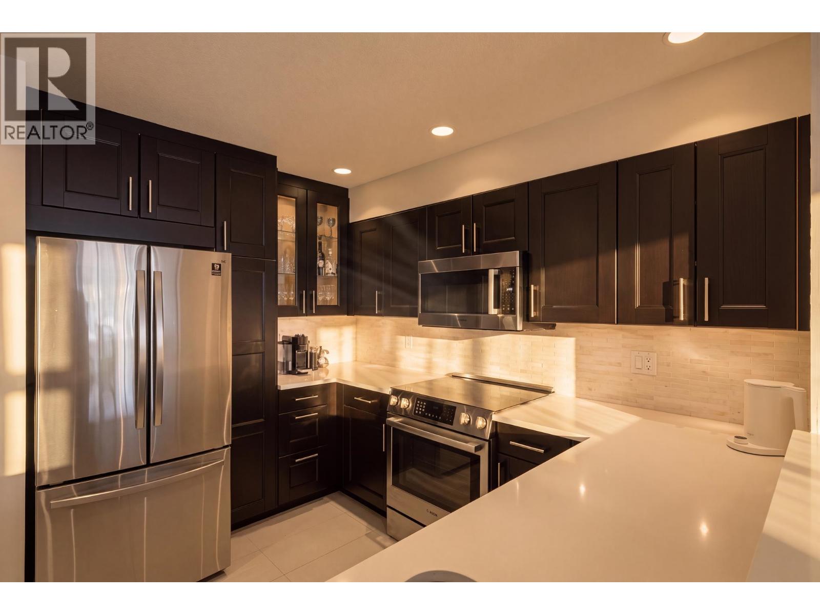 312 3480 Main Street, Vancouver, British Columbia  V5V 3N2 - Photo 4 - R3172368