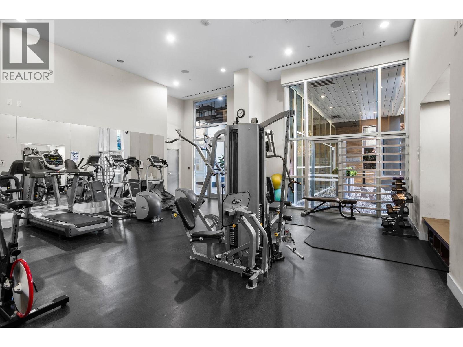 306 158 W 13th Street, North Vancouver, British Columbia  V7M 0A7 - Photo 31 - R3172369