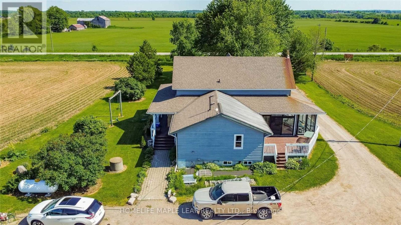 6830 3/4 Side Road, Clearview, Ontario L0M 1G0 - Photo 6 - S13863222