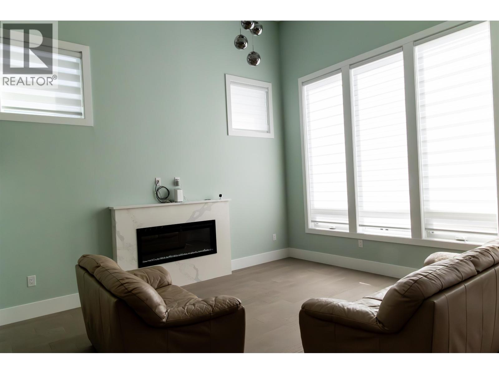 1244 Pitt River Road, Port Coquitlam, British Columbia  V3C 1N5 - Photo 9 - R3172319