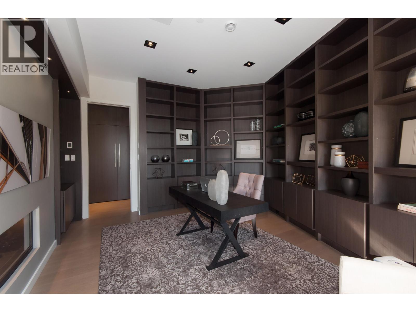 3023 MATHERS AVENUE