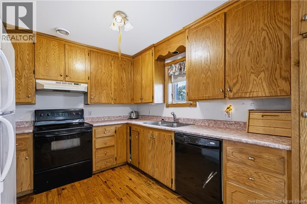 90 Frog Lake Road, Harvey, New Brunswick  E6K 2C6 - Photo 5 - NB149102
