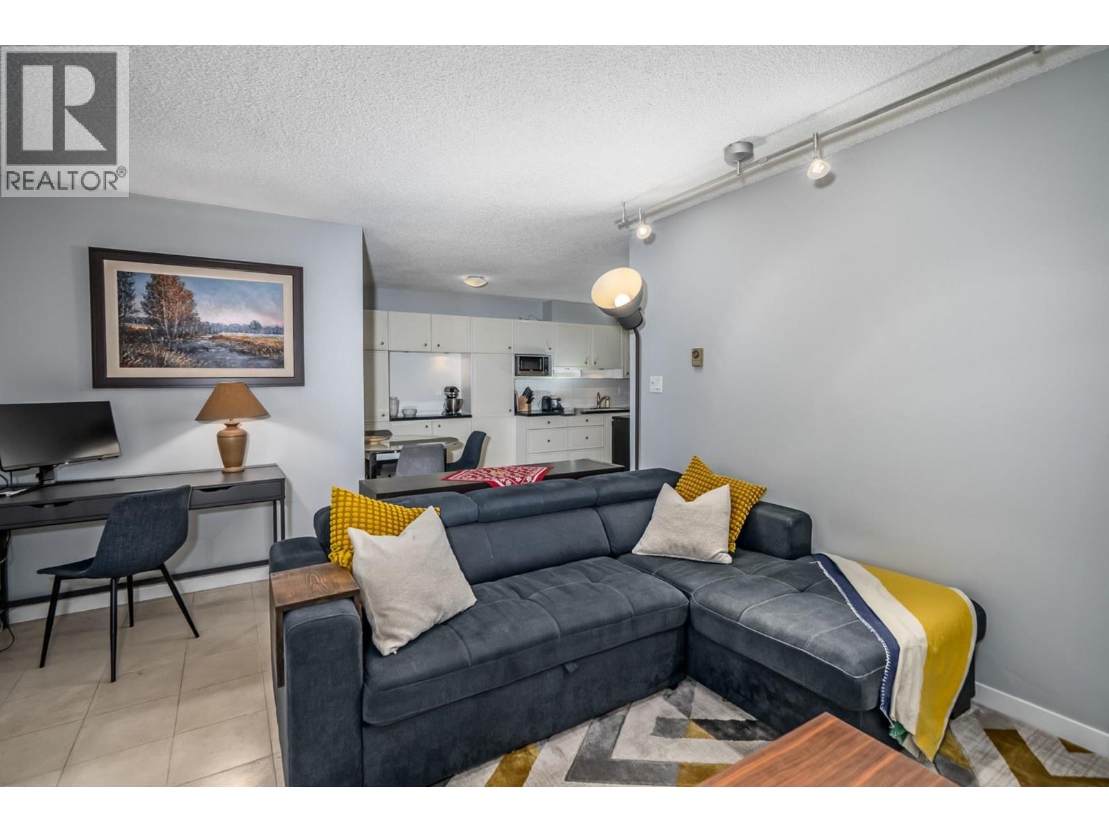 111 6655 Lynas Lane, Richmond, British Columbia  V7C 3K8 - Photo 4 - R3171261
