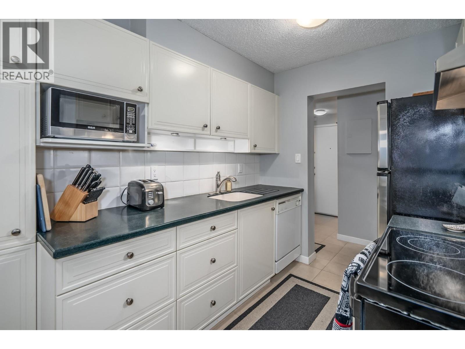 111 6655 Lynas Lane, Richmond, British Columbia  V7C 3K8 - Photo 12 - R3171261