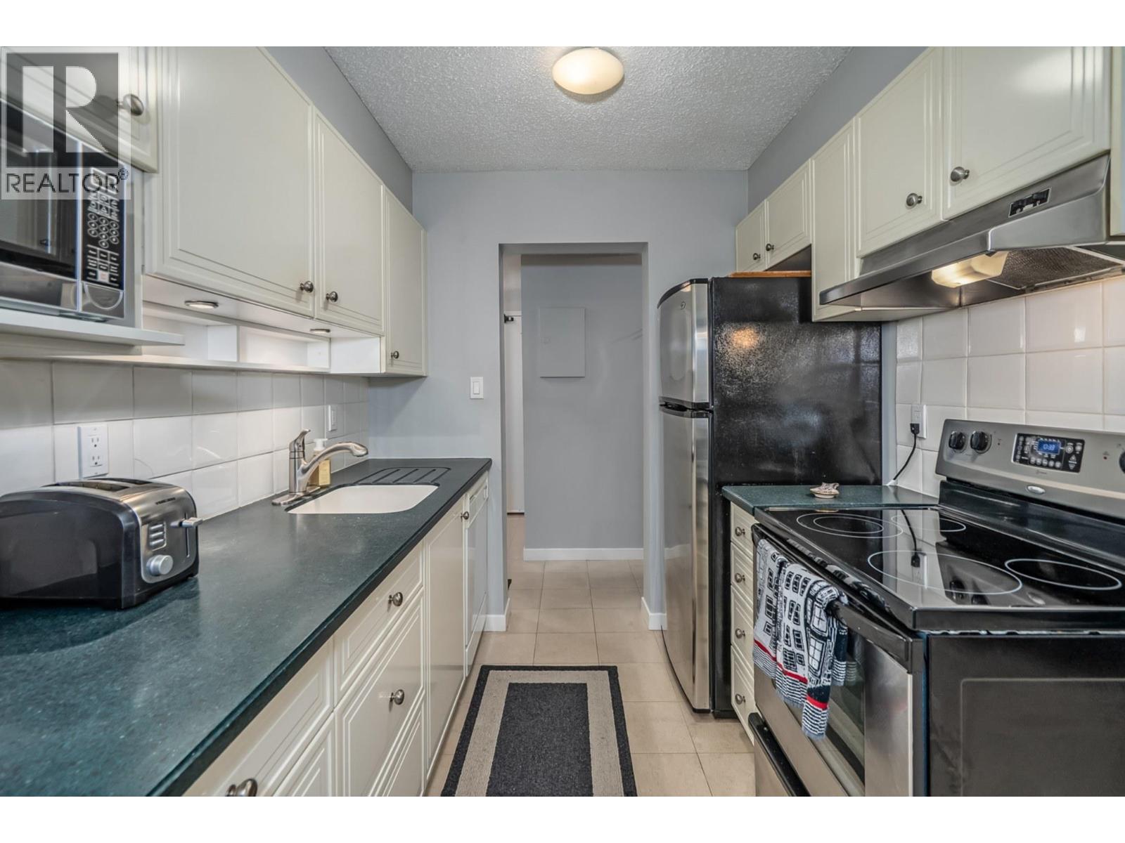 111 6655 Lynas Lane, Richmond, British Columbia  V7C 3K8 - Photo 11 - R3171261