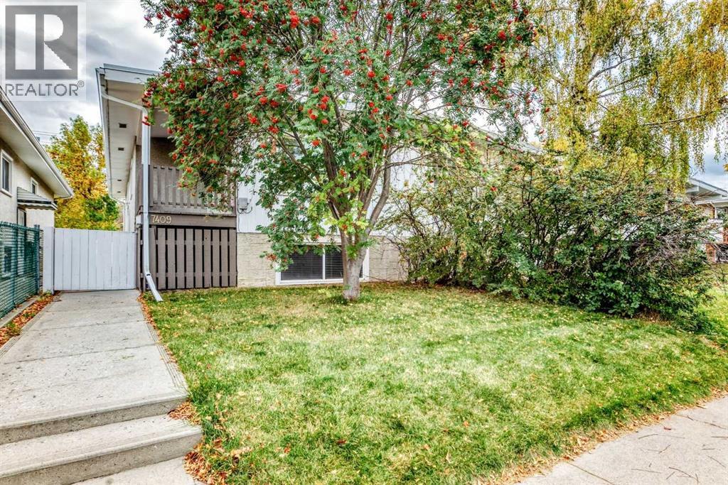 7409 37 Avenue NW, Calgary, Alberta
