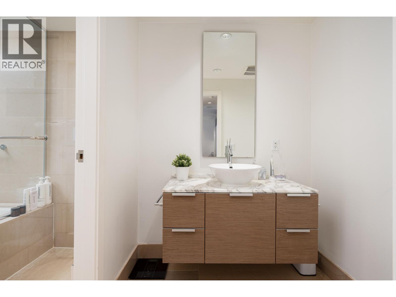 2704 1111 Alberni Street, Vancouver, British Columbia  V6E 4V2 - Photo 14 - R3172025