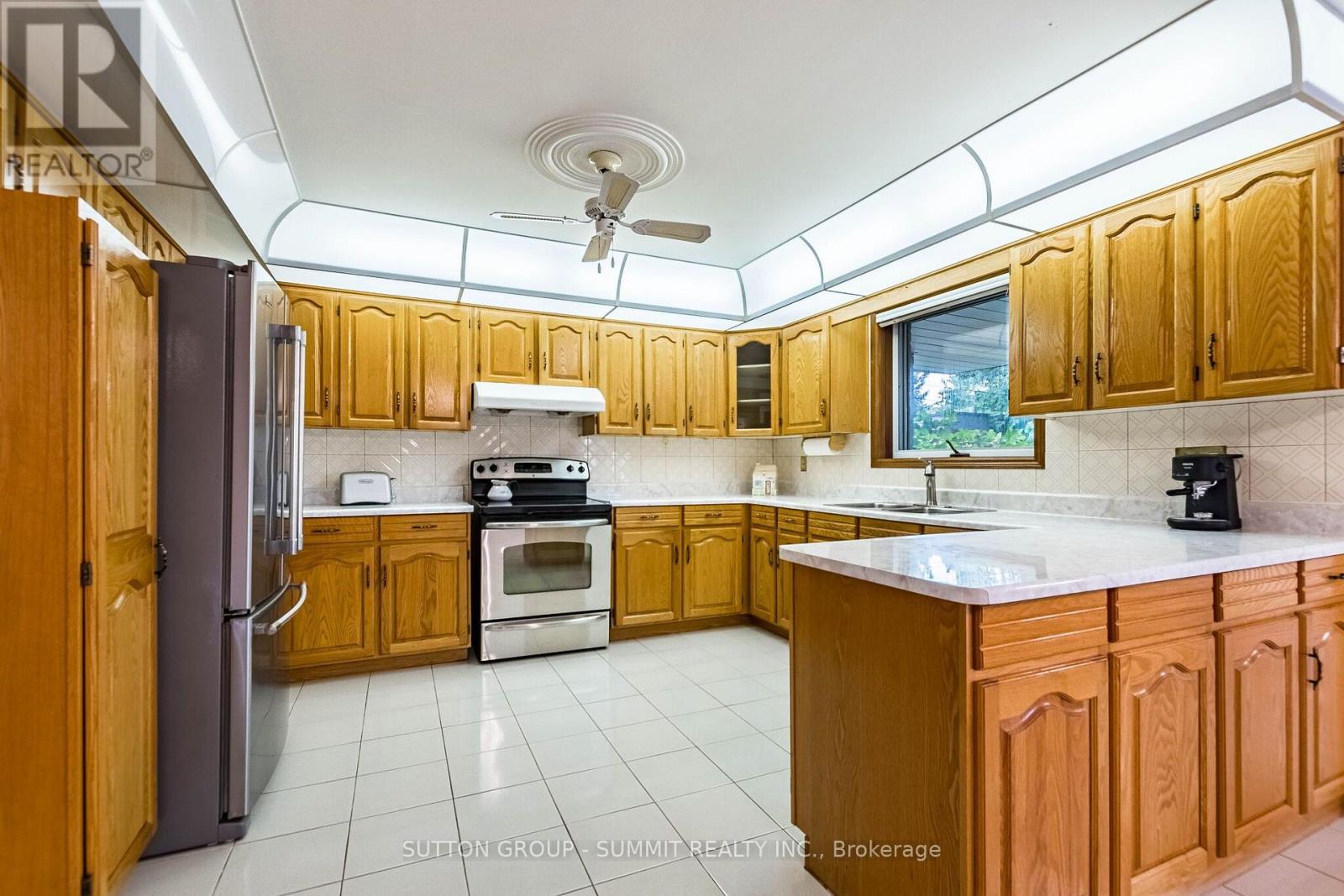 2477 Cliff Road, Mississauga, Ontario  L5A 2P1 - Photo 11 - W13863264