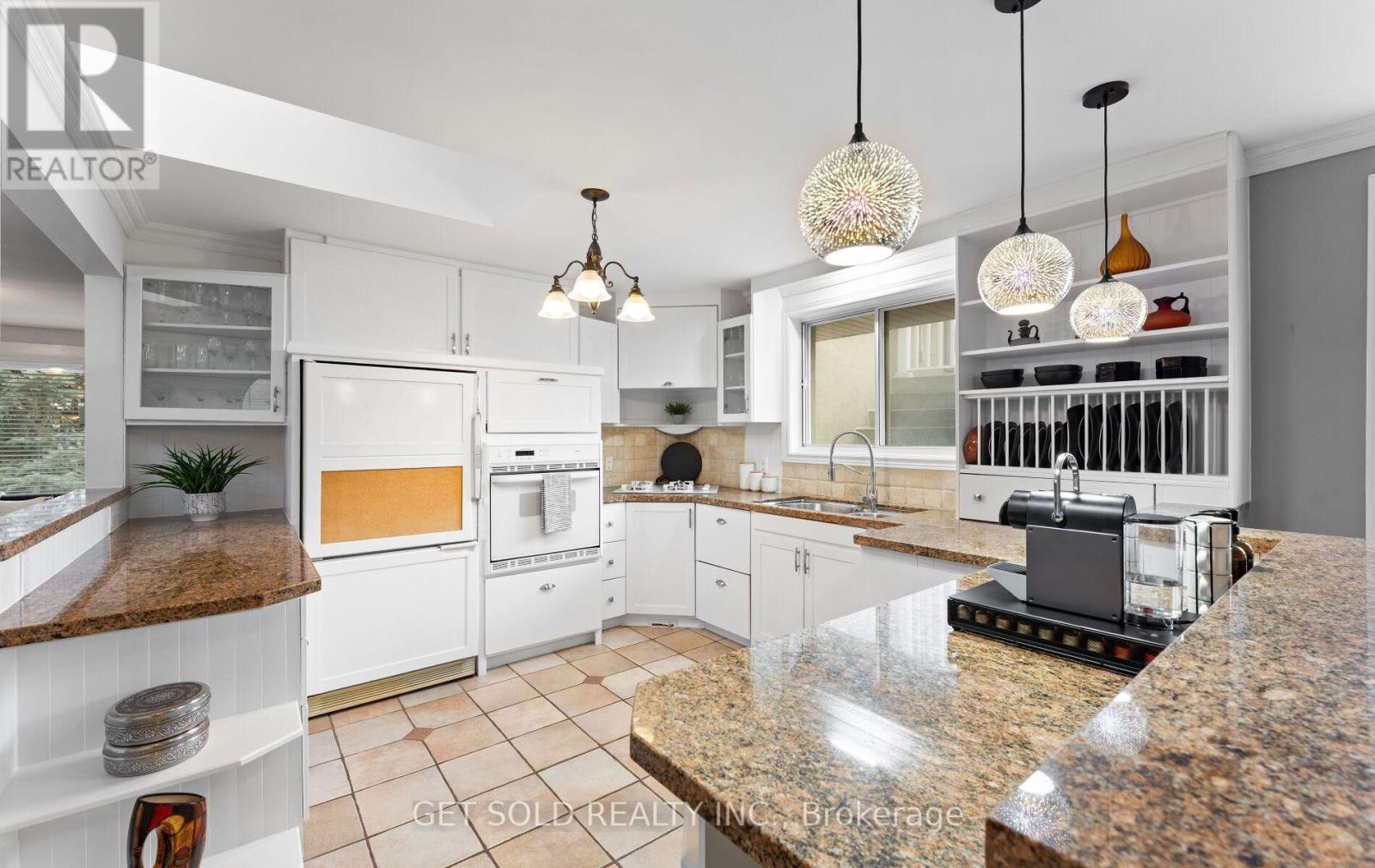 19 Feller Road, Toronto, Ontario  M9R 3R9 - Photo 12 - W13863296