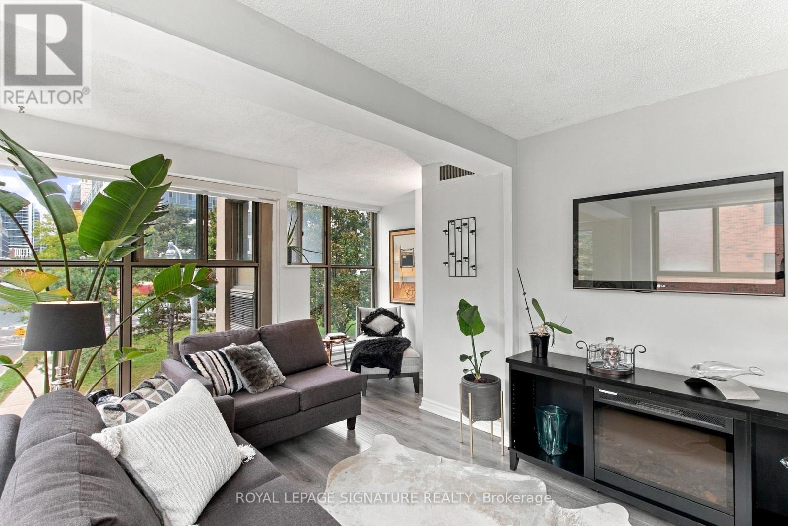 301 - 65 Scadding Avenue, Toronto, Ontario  M5A 4L1 - Photo 6 - C13844072