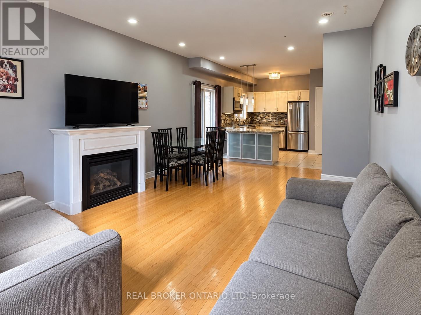 (Main) - 88 Sir Jacobs Crescent, Brampton, Ontario  L7A 3T5 - Photo 6 - W13863424