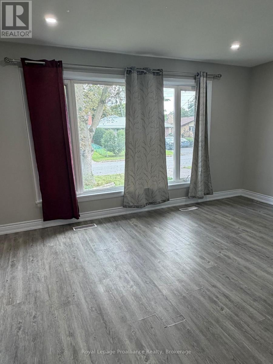 39 Smith Crescent, Belleville, Ontario  K8N 4K3 - Photo 12 - X13863394