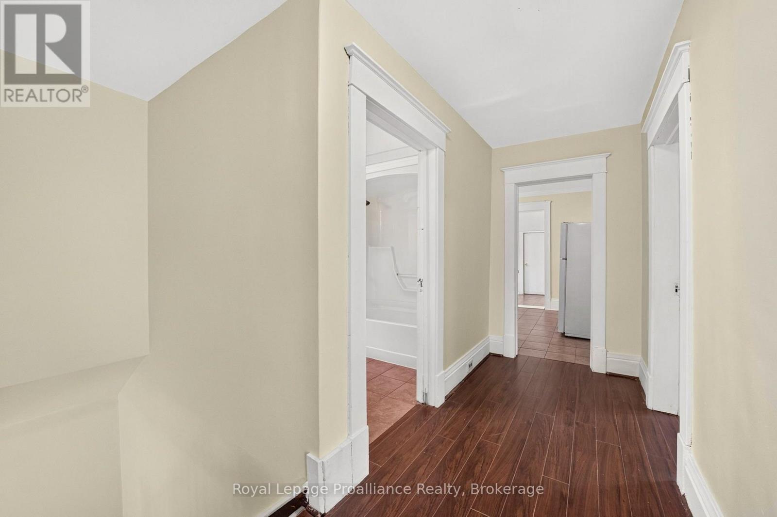37 Lorne Avenue, Quinte West, Ontario  K8V 5B4 - Photo 18 - X13863528