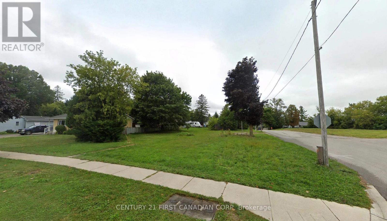 750 Havelock Street N, Huron-Kinloss, Ontario  N0G 2H0 - Photo 5 - X13863366