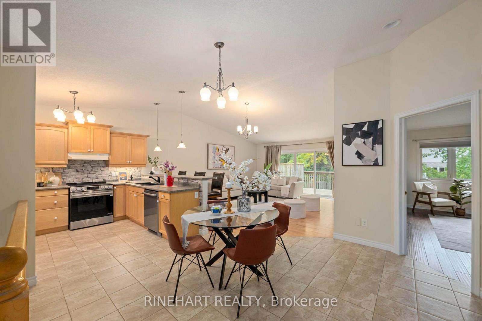 17 - 121 Meadowcreek Drive, Middlesex Centre, Ontario  N0M 2A0 - Photo 10 - X13863646