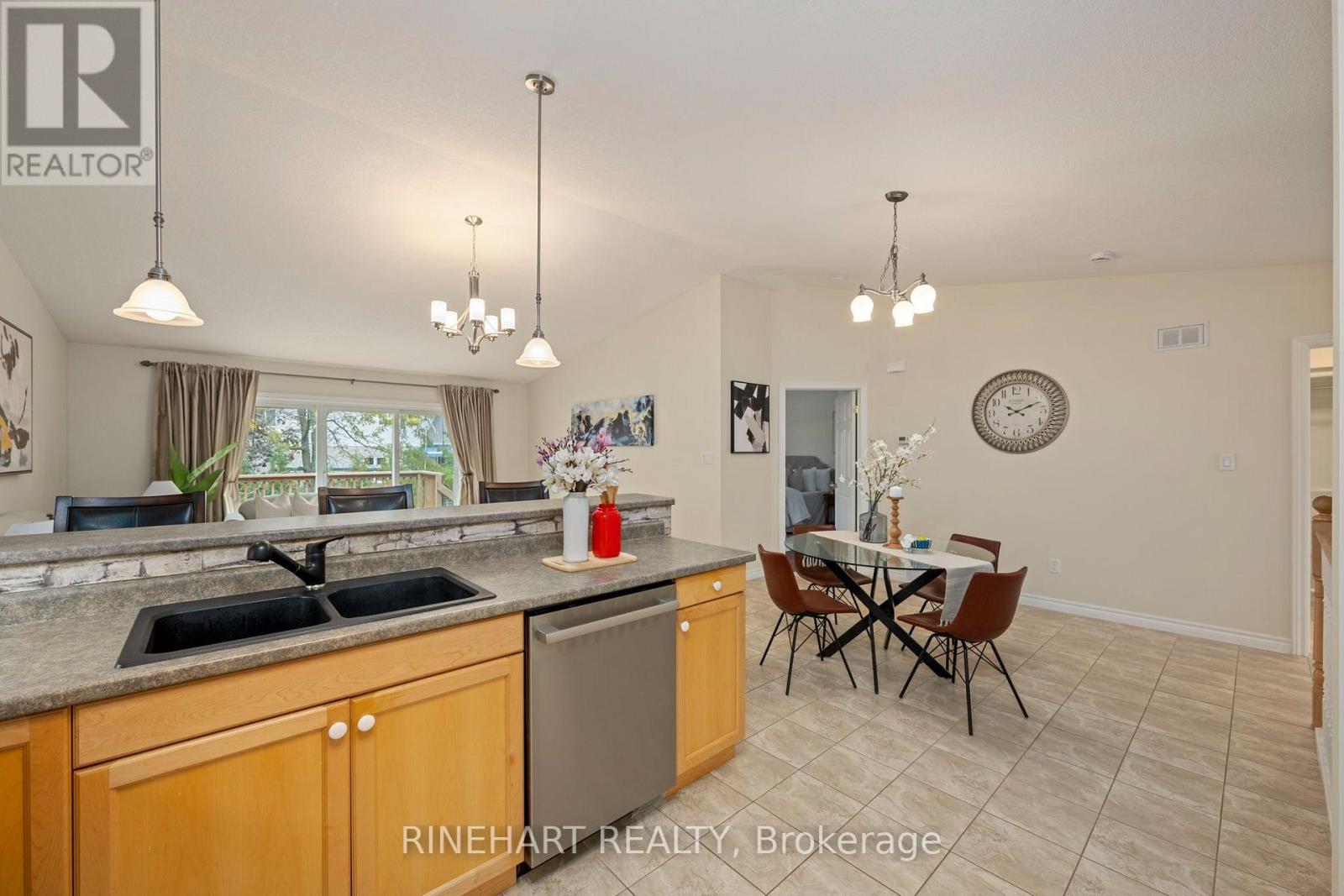 17 - 121 Meadowcreek Drive, Middlesex Centre, Ontario  N0M 2A0 - Photo 17 - X13863646