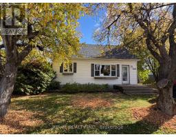 106 FIFTEENTH AVENUE, Cochrane, Ontario