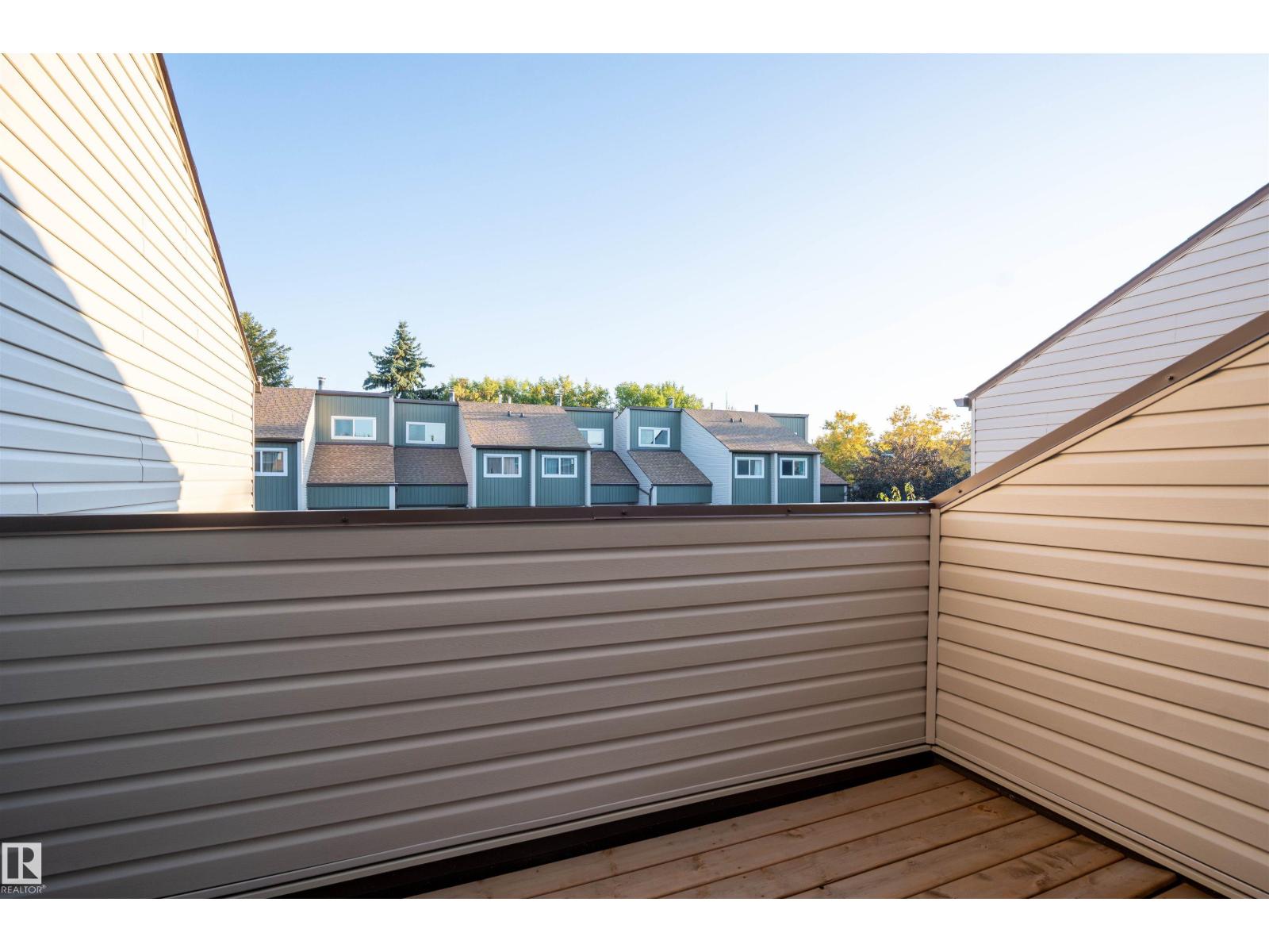#58 2020 105 ST NW