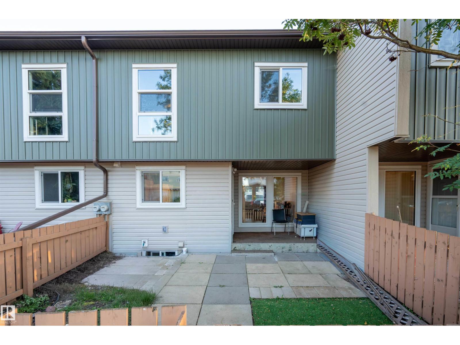 #58 2020 105 ST NW