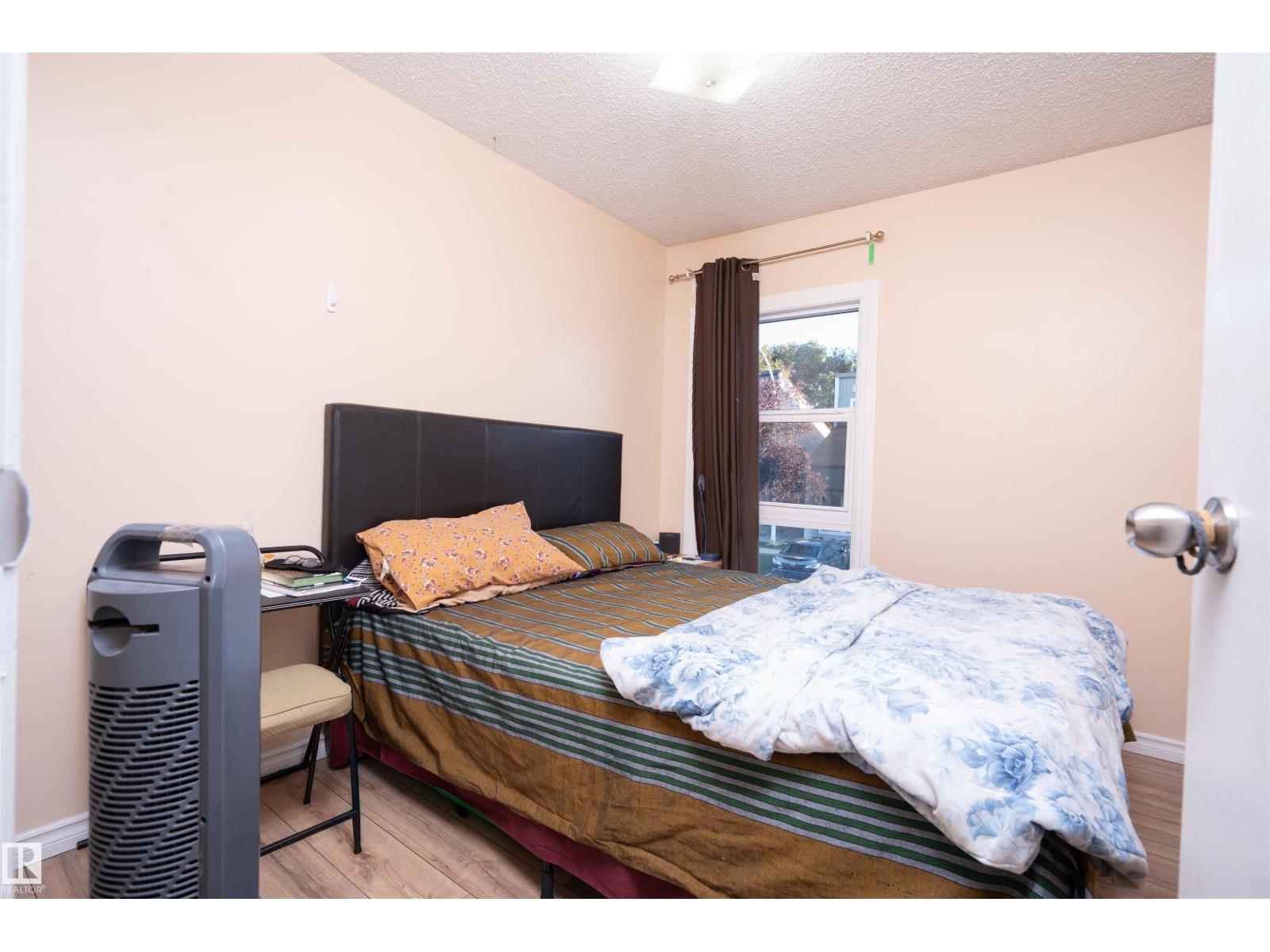 #58 2020 105 ST NW