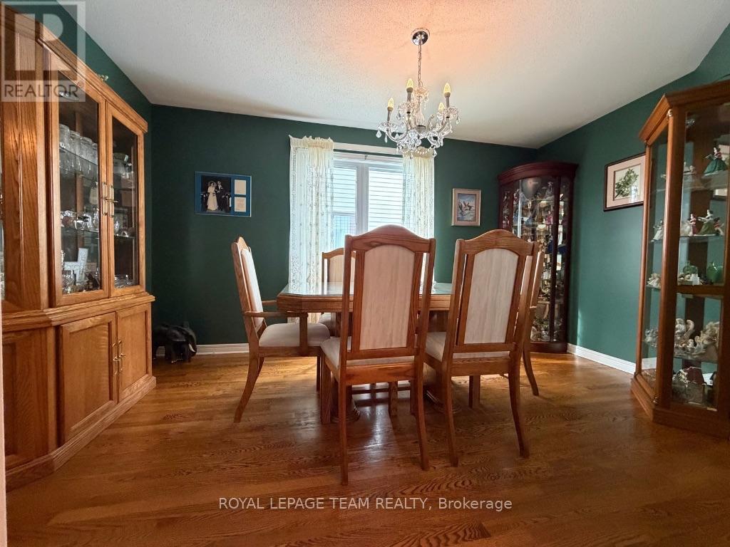 25 Redpath Drive, Ottawa, Ontario  K2G 6E4 - Photo 4 - X13863512