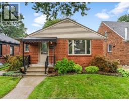 2567 WINDERMERE, Windsor, Ontario