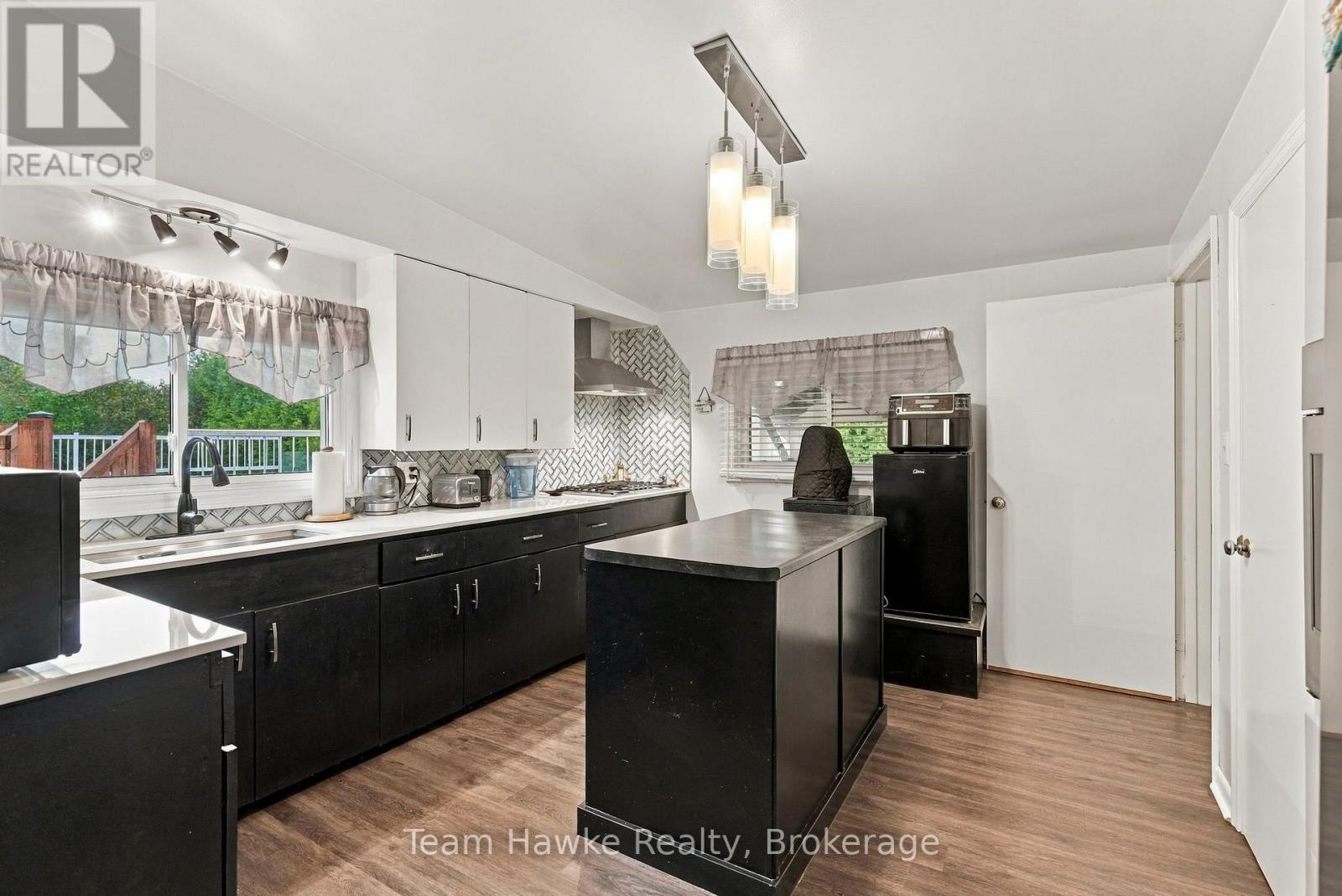 385 Lafontaine Road W, Tiny, Ontario L9M 0H1 - Photo 19 - S13863576