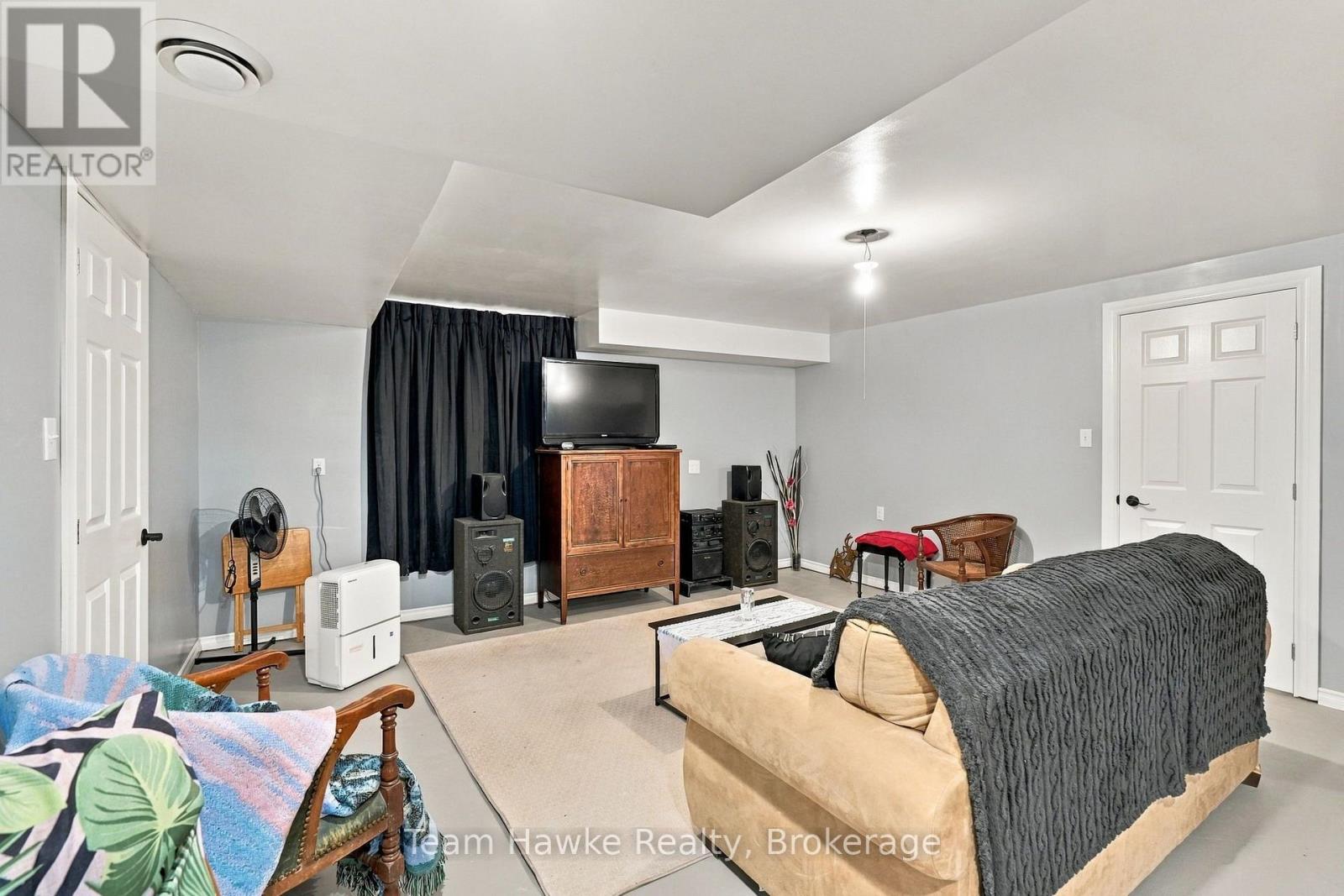 385 Lafontaine Road W, Tiny, Ontario L9M 0H1 - Photo 24 - S13863576