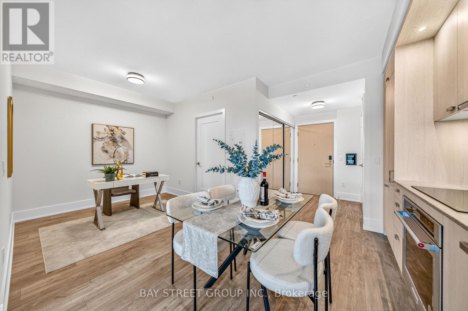 801 - 480 Front Street W, Toronto, Ontario  M5V 0V5 - Photo 7 - C13863542