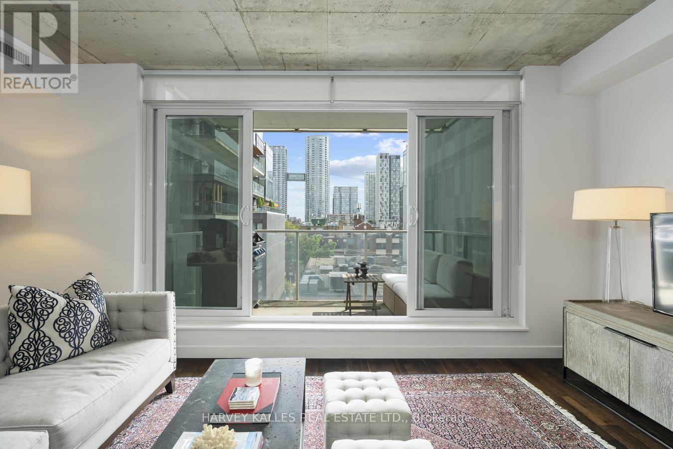 722 - 75 Portland Street, Toronto, Ontario  M5V 2M9 - Photo 3 - C13863670