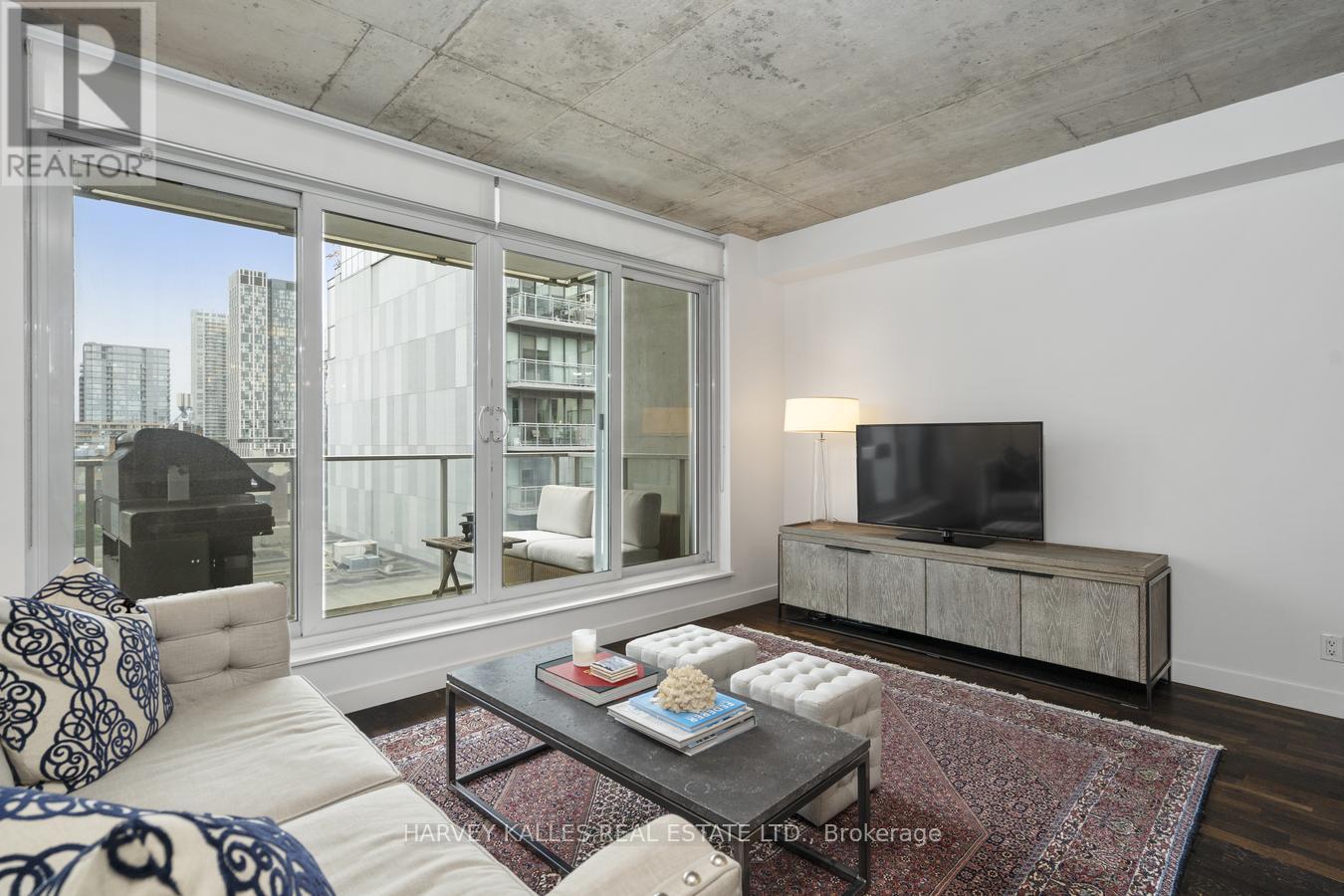 722 - 75 Portland Street, Toronto, Ontario  M5V 2M9 - Photo 4 - C13863670