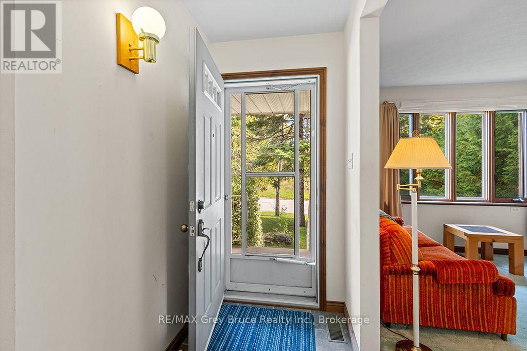840 Mcnaughton Street, South Bruce Peninsula, Ontario  N0H 2T0 - Photo 10 - X13863470