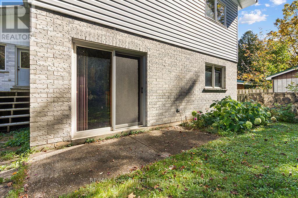 840 Mcnaughton Street, South Bruce Peninsula, Ontario  N0H 2T0 - Photo 37 - X13863470