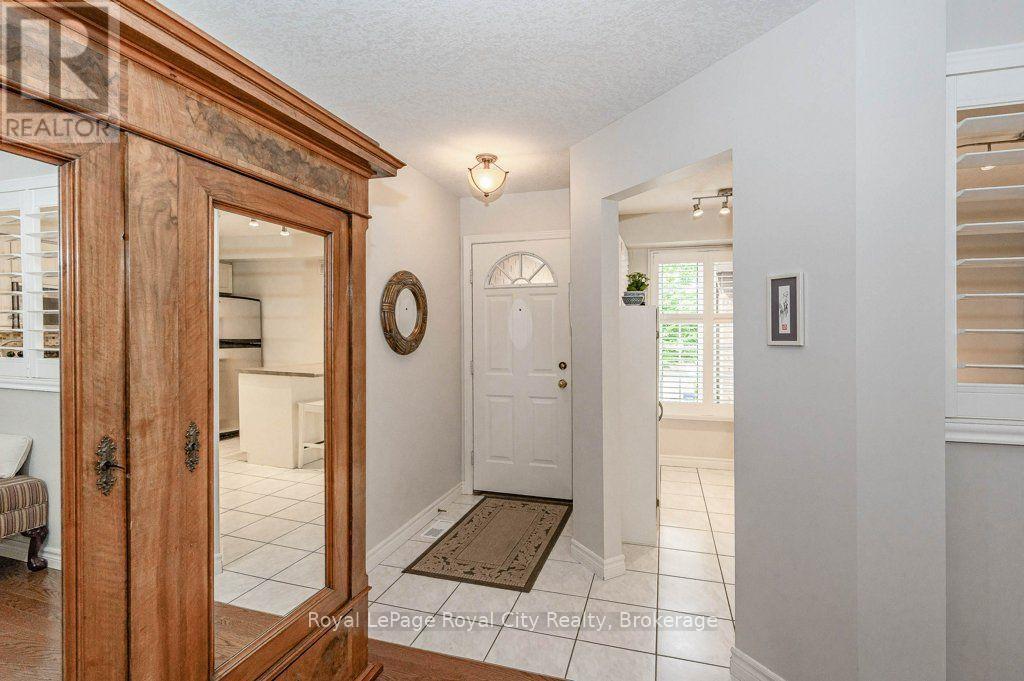 16 - 784 Gordon Street, Guelph, Ontario N1G 5C8 - Photo 3 - X13863550