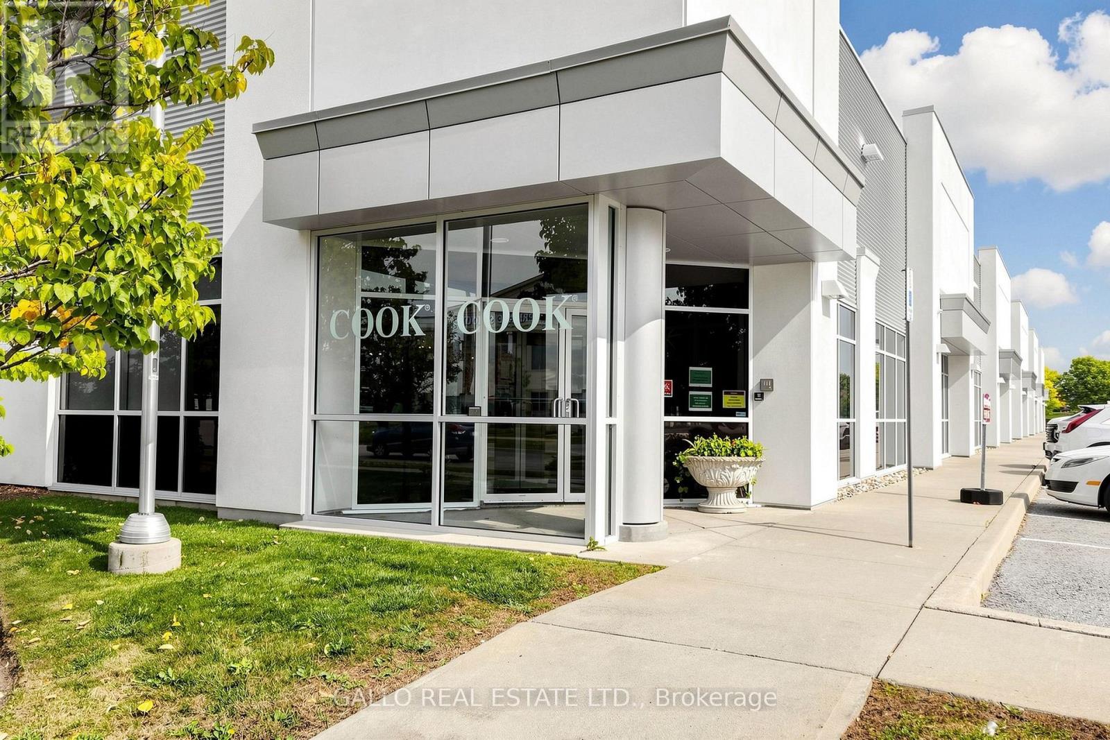 165 Mostar Street, Whitchurch-Stouffville, Ontario  L4A 0Y2 - Photo 2 - N13863362