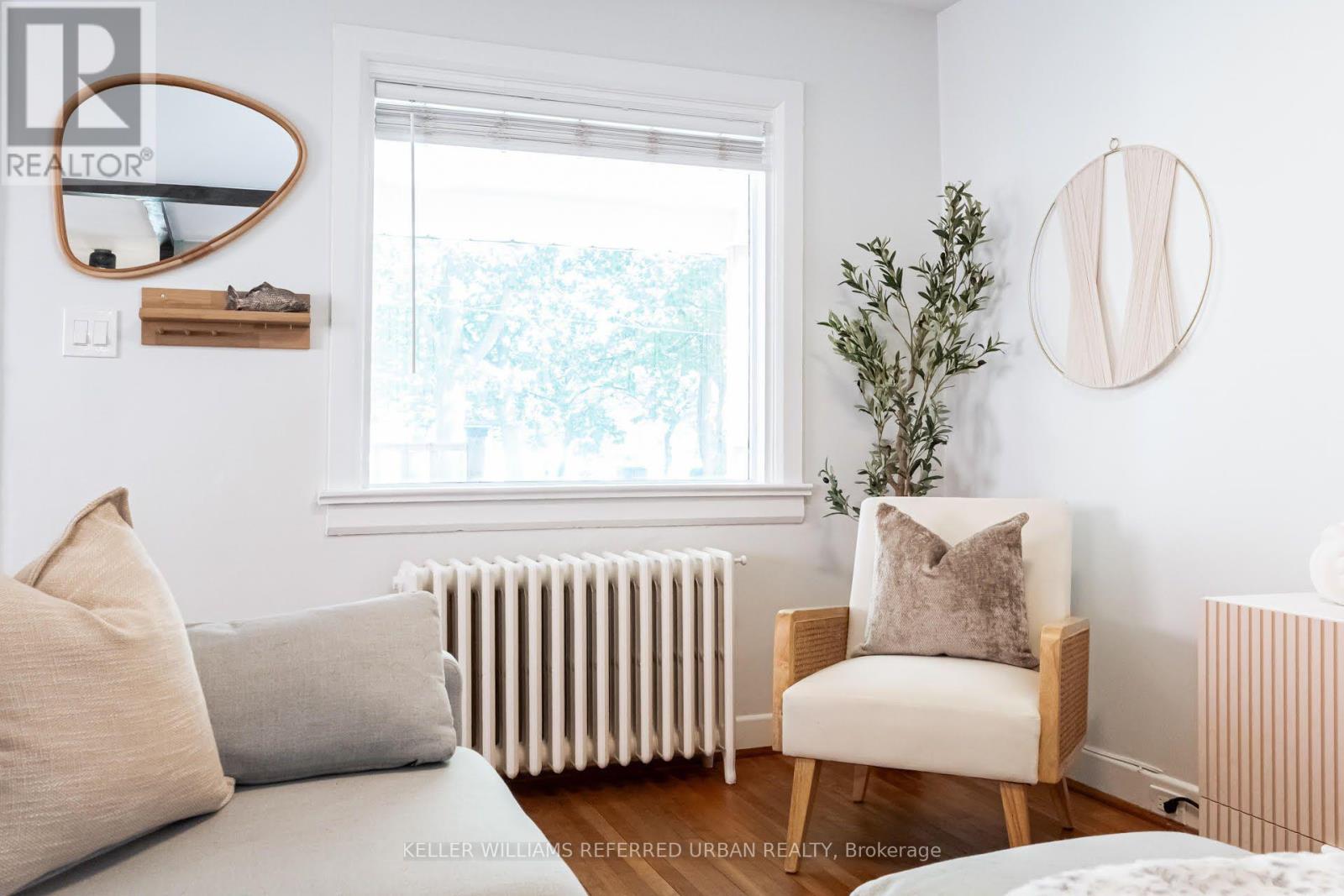 22 Long Branch Avenue, Toronto, Ontario  M8W 3H6 - Photo 11 - W13863328