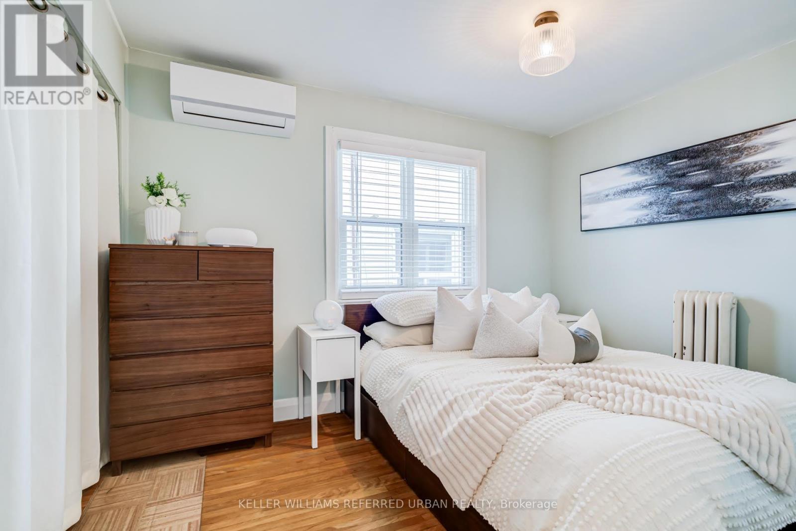 22 Long Branch Avenue, Toronto, Ontario  M8W 3H6 - Photo 34 - W13863328