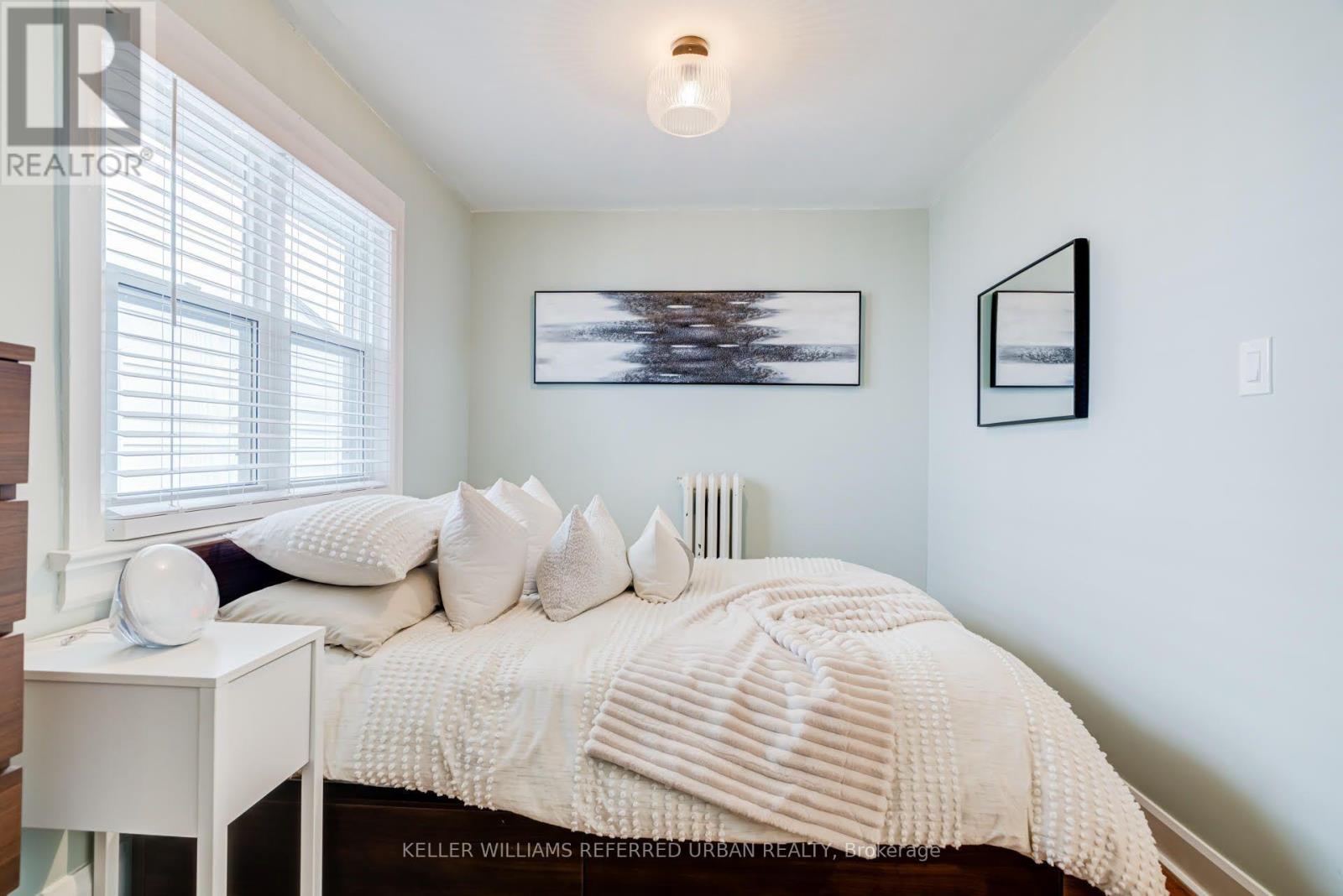 22 Long Branch Avenue, Toronto, Ontario  M8W 3H6 - Photo 35 - W13863328