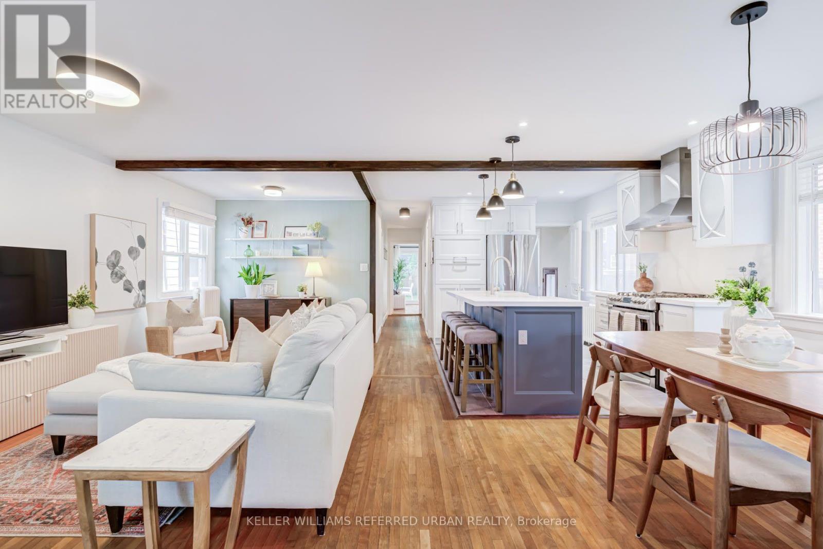 22 Long Branch Avenue, Toronto, Ontario  M8W 3H6 - Photo 8 - W13863328