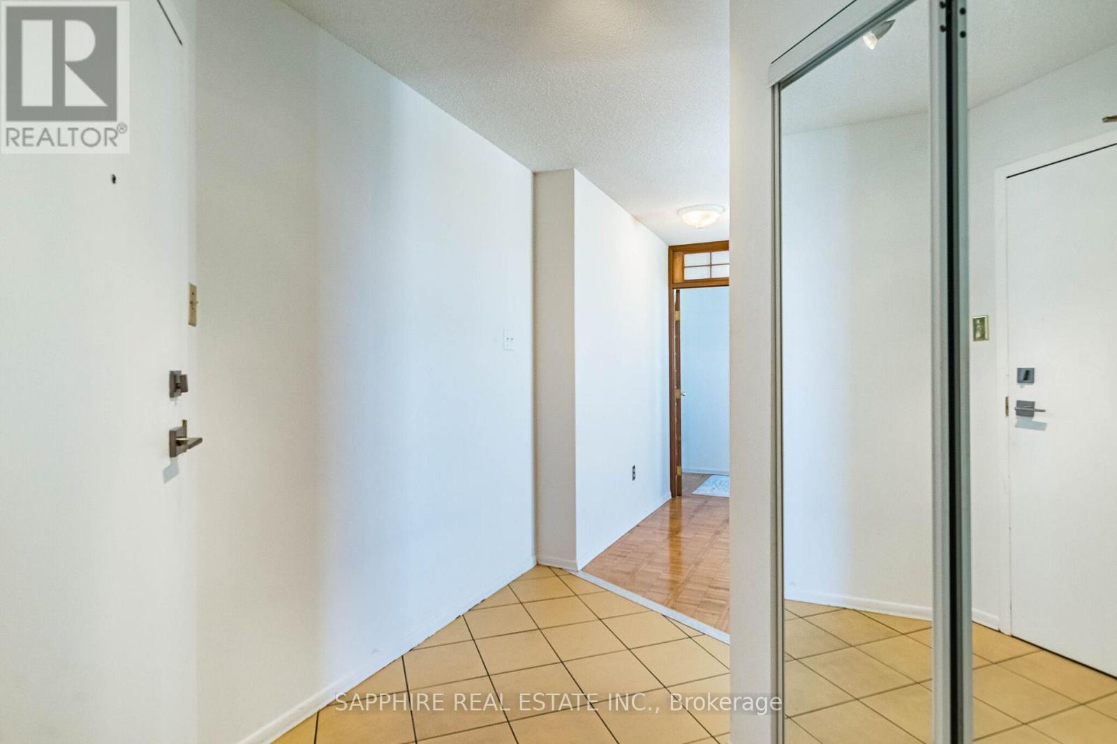2808 - 3650 Kaneff Crescent, Mississauga, Ontario  L5A 4A1 - Photo 11 - W13863364