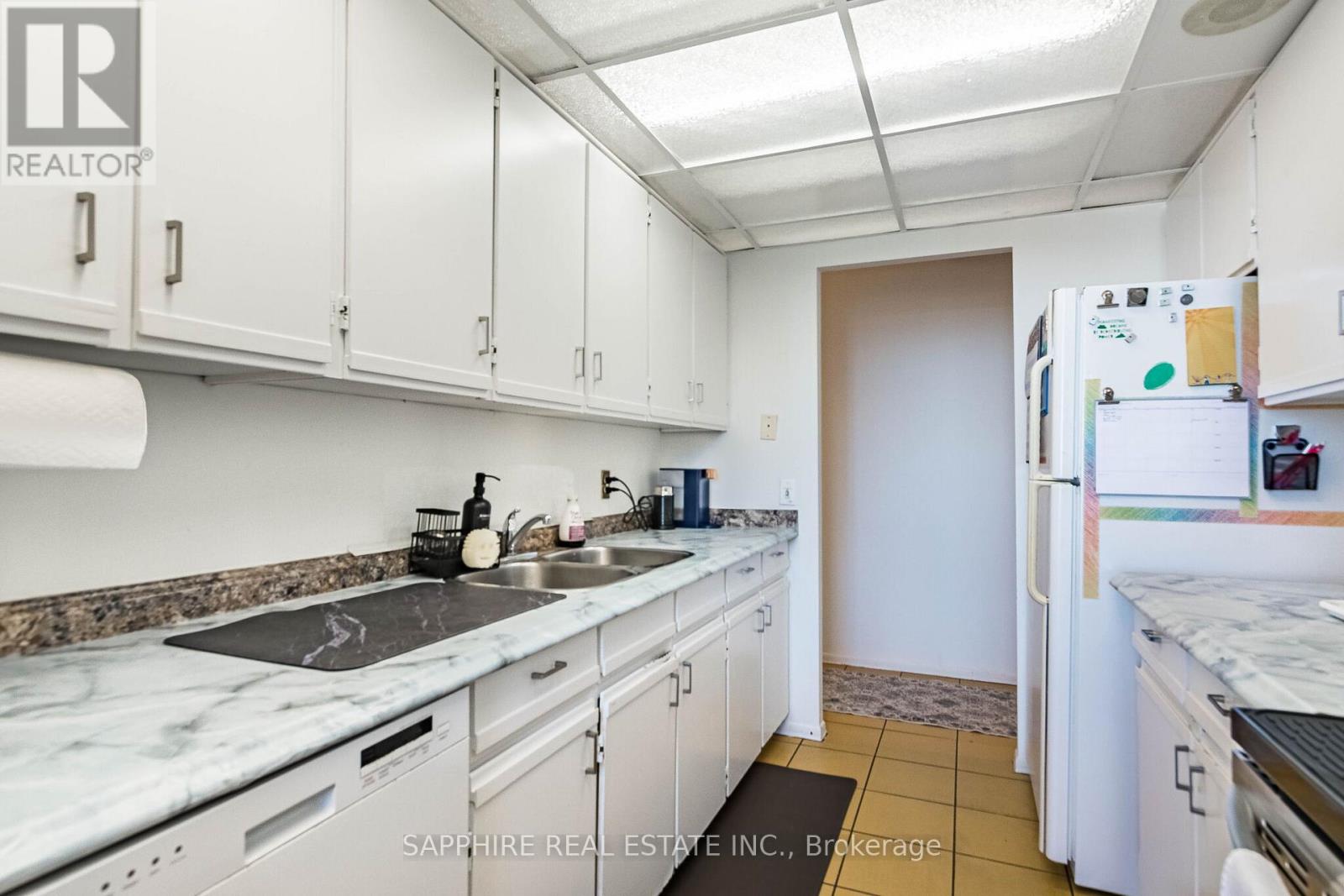 2808 - 3650 Kaneff Crescent, Mississauga, Ontario  L5A 4A1 - Photo 19 - W13863364