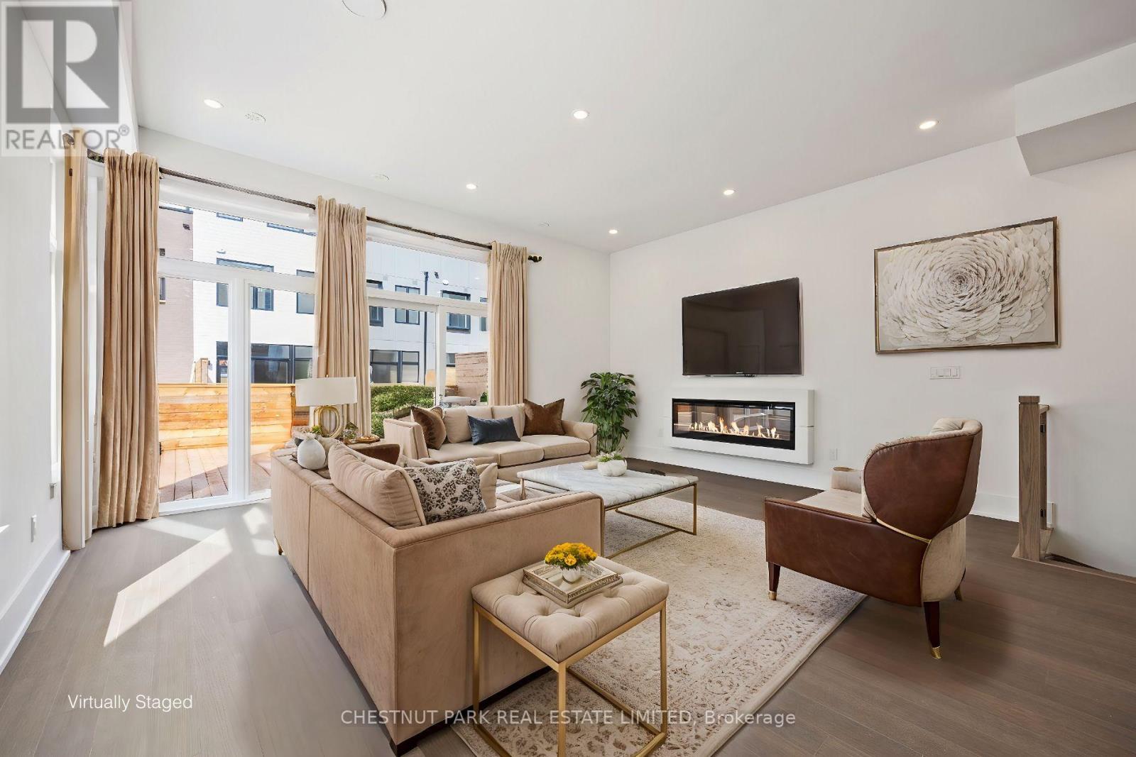 11 - 20 Lou Parsons Way, Mississauga, Ontario  L5H 0B2 - Photo 10 - W13863408