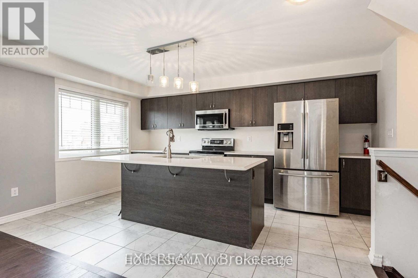 1761 Copeland Circle, Milton, Ontario  L9T 8X8 - Photo 7 - W13863422