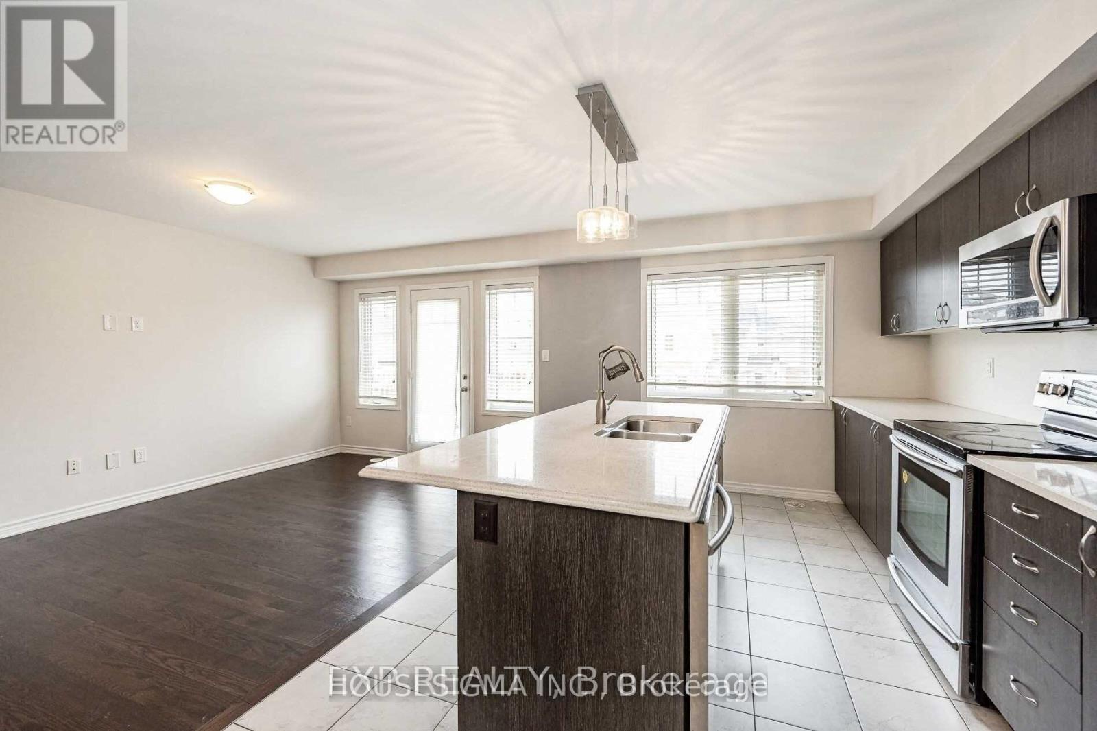 1761 Copeland Circle, Milton, Ontario  L9T 8X8 - Photo 9 - W13863422