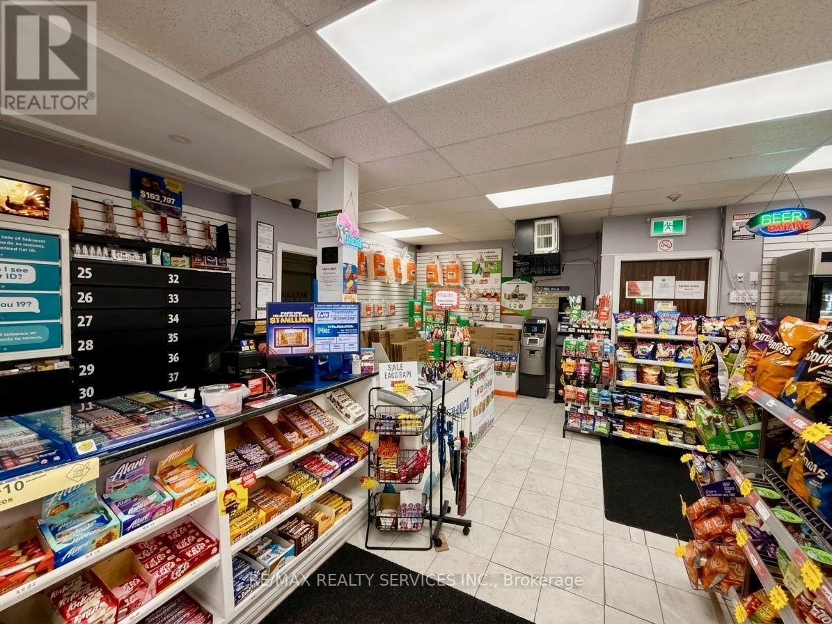 160 Guelph Street, Halton Hills, Ontario  L7G 4A6 - Photo 7 - W13863448