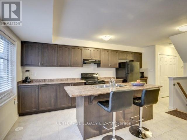 106 Baycliffe Crescent, Brampton, Ontario  L7A 0S5 - Photo 4 - W13863534